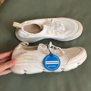 Columbia Women’s White boat water shoes